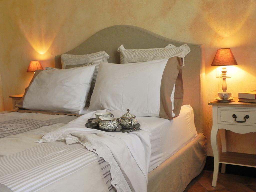 Agriturismo Sugheretello Semproniano Værelse billede